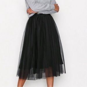 H&M Divided Black Tulle Skirt